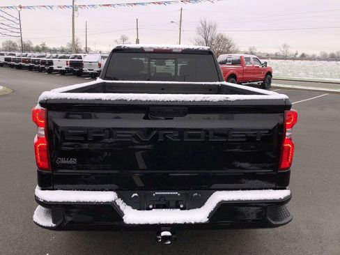 Used 2023 Chevrolet Silverado 1500 RST w/ Convenience Package II image 10