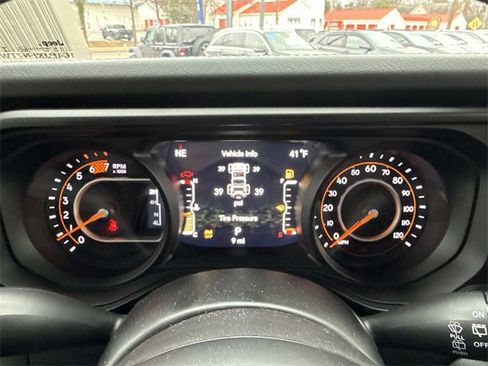 New 2026 Jeep Wrangler Unlimited Rubicon image 34