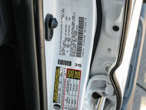 Used 2020 Toyota Tacoma SR5 image 66