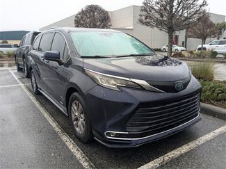 Used 2021 Toyota Sienna XLE video 1