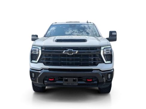 Used 2025 Chevrolet Silverado 2500 LT w/ Trail Boss Package AWD/4WD image 2