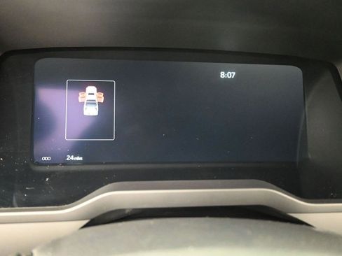 Used 2025 Toyota Tundra Limited w/ Power Package image 18