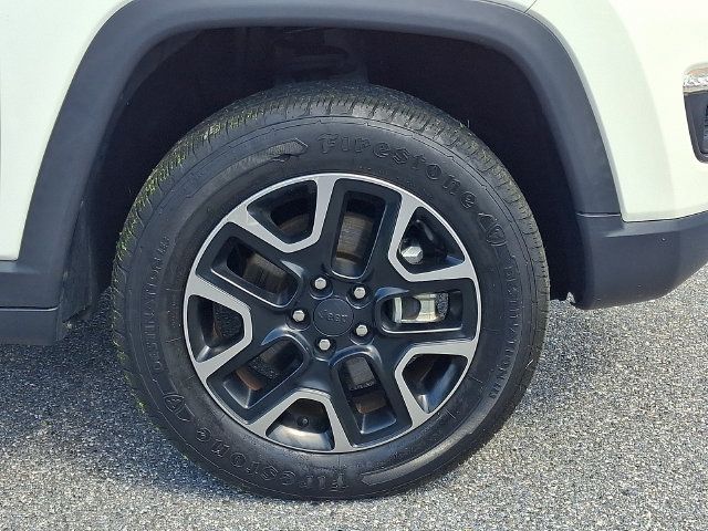 Used 2019 Jeep Compass Trailhawk AWD/4WD image 8