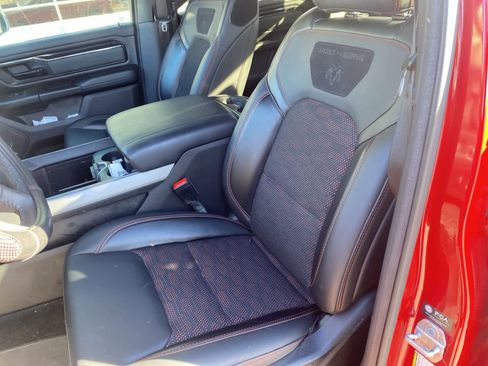 Used 2022 RAM 1500 Big Horn w/ Built-to-serve Edition image 11