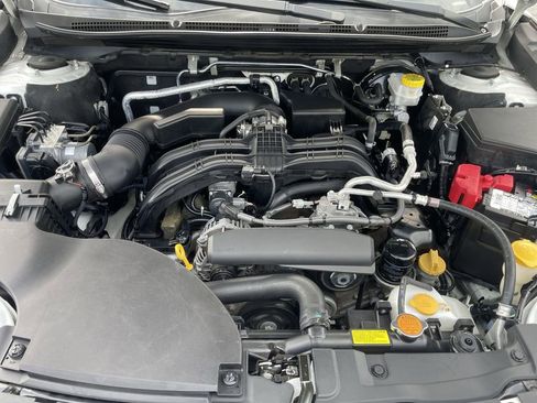 Used 2020 Subaru Outback Touring AWD/4WD image 16