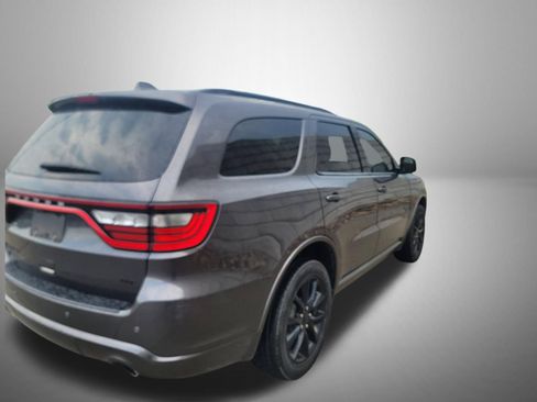 Used 2018 Dodge Durango GT w/ Premium Group AWD/4WD image 4