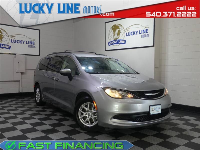 Used 2021 Chrysler Voyager Lxi FWD image 1