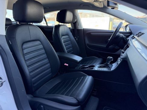 Used 2013 Volkswagen CC Sport FWD image 15