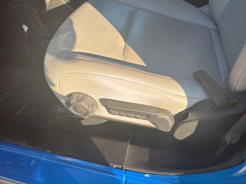 Used 2023 Jeep Gladiator Mojave w/ Cold Weather Group image 43