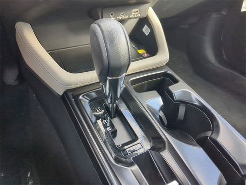 New 2026 Subaru Forester Premium image 25