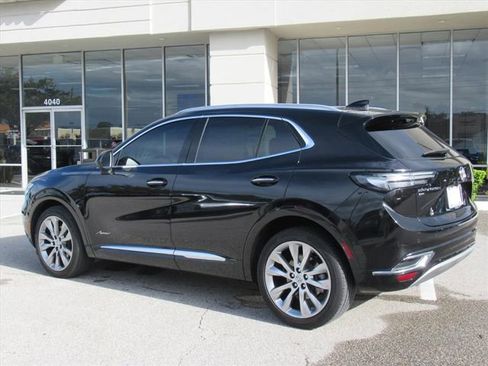 Used 2023 Buick Envision Avenir image 4