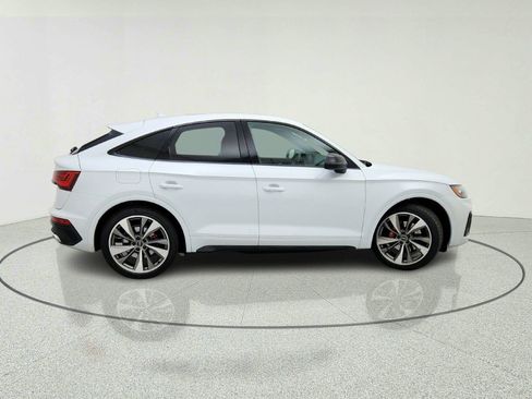Used 2023 Audi SQ5 Premium Plus w/ Premium Plus Package AWD/4WD image 7