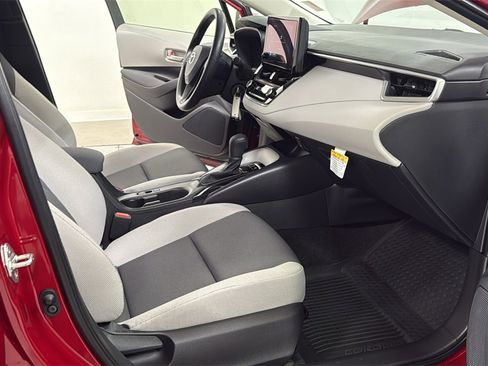 Certified 2025 Toyota Corolla LE w/ Body Protection Package (TMS) image 18