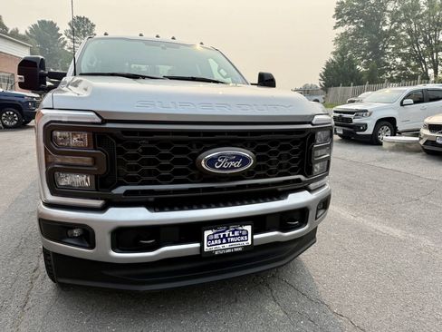 Used 2024 Ford F350 Lariat w/ Sport Appearance Package AWD/4WD image 2