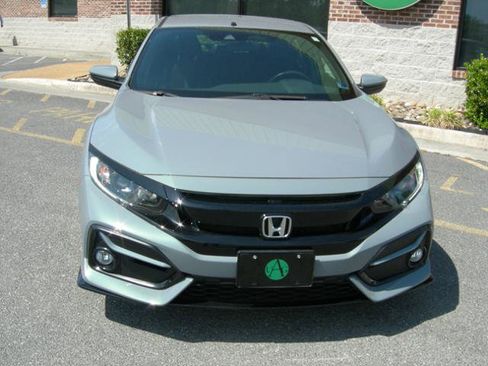 Used 2021 Honda Civic Sport image 2