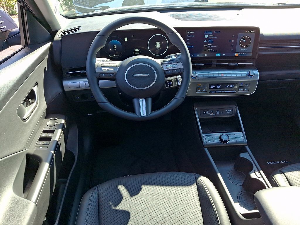 New 2027 Hyundai Kona Limited FWD image 7