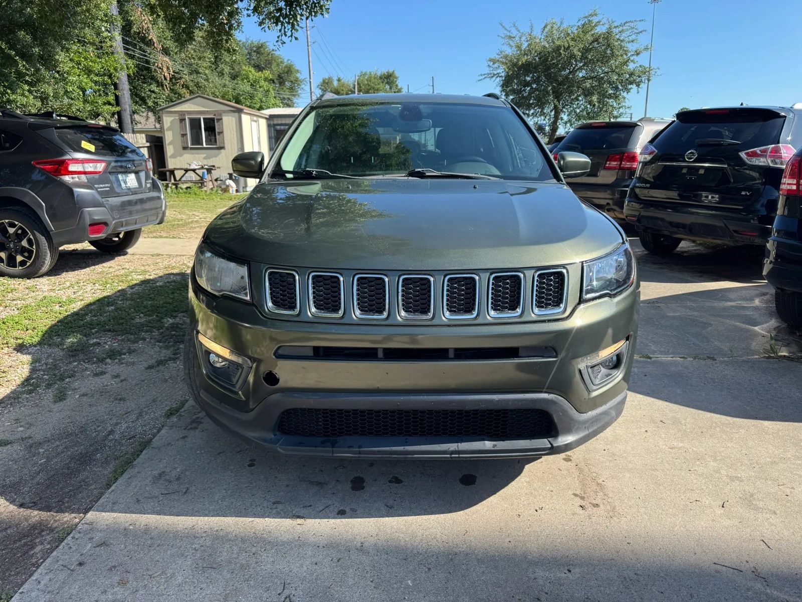 Used 2020 Jeep Compass Latitude w/ Popular Equipment Group FWD image 3
