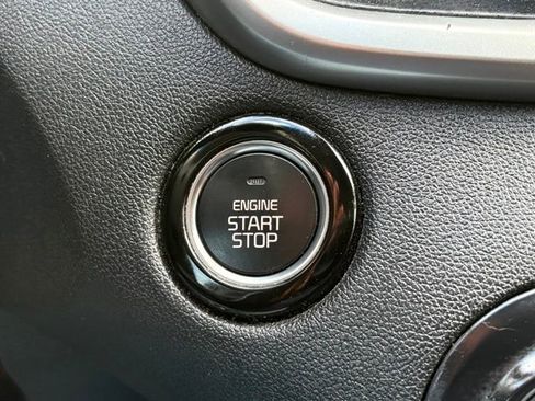 Used 2019 Kia Sorento SX image 16