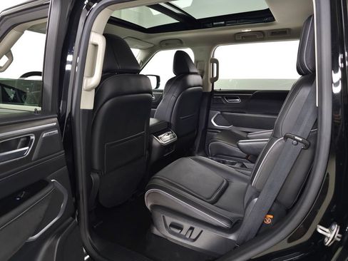 Used 2025 INFINITI QX80 Luxe AWD/4WD image 39
