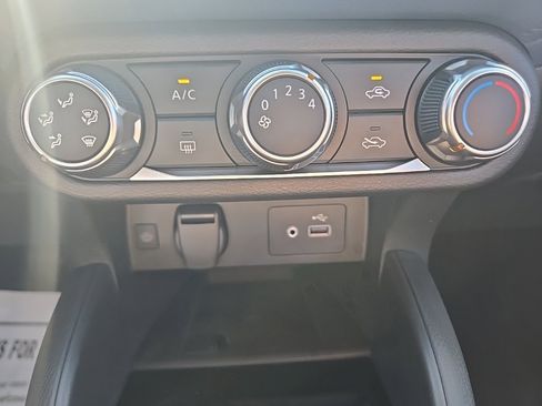 New 2025 Nissan Versa SV w/ Trunk Package image 18