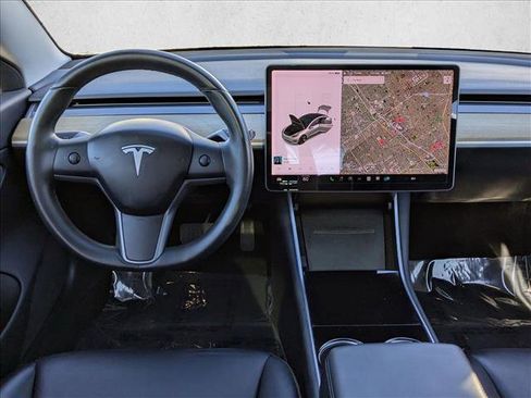 Used 2018 Tesla Model 3 Long Range image 18
