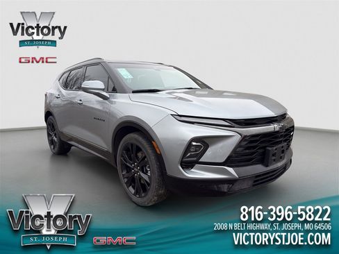 Used 2023 Chevrolet Blazer RS w/ Driver Confidence II Package image 1