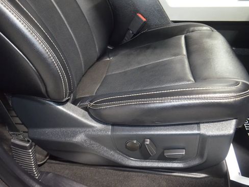 Used 2020 Ford F250 Lariat image 26