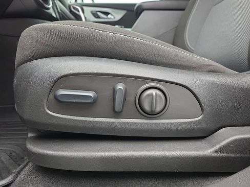 Certified 2023 Chevrolet Blazer LT w/ Convenience Package image 24