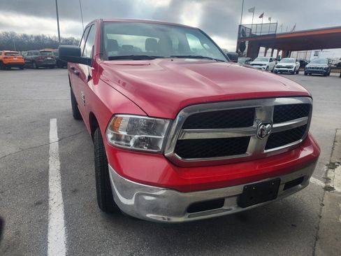 Used 2024 RAM 1500 Classic SLT image 6