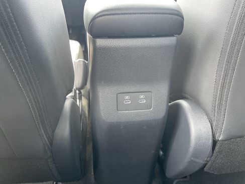 Used 2025 Nissan Kicks SR AWD/4WD image 20