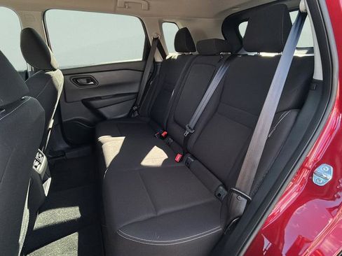 Certified 2025 Nissan Rogue S image 23