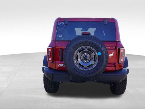 New 2025 Ford Bronco Badlands AWD/4WD image 4
