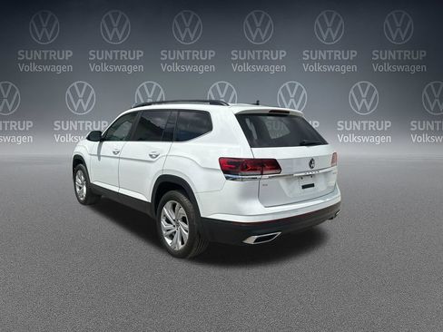 Used 2023 Volkswagen Atlas SE w/ Panoramic Sunroof Package FWD image 35