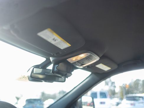 Used 2015 Jeep Grand Cherokee Limited image 30