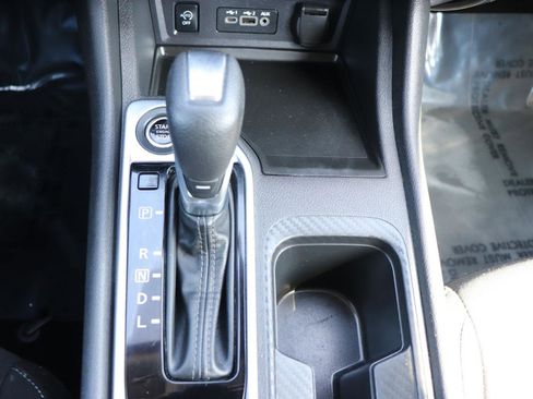 Used 2024 Nissan Sentra SV image 30