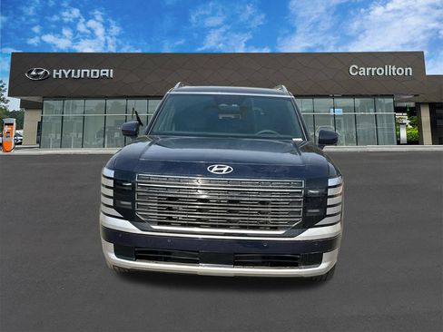 New 2026 Hyundai Palisade Calligraphy FWD image 2