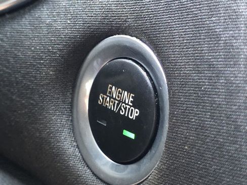 Used 2019 Chevrolet Malibu LT image 15