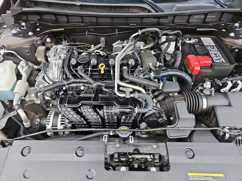 Used 2024 Nissan Altima 2.5 SV image 20