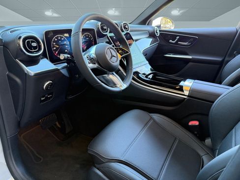 New 2026 Mercedes-Benz GLC 300 image 3