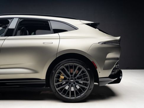 Used 2023 Aston Martin DBX 707 AWD/4WD image 20