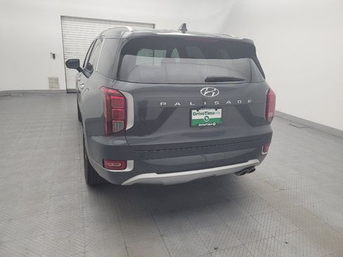 Used 2021 Hyundai Palisade Limited FWD image 6