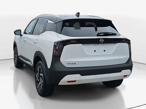New 2026 Nissan Kicks SV w/ SV Premium Package image 7