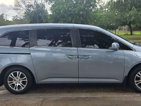 Used 2012 Honda Odyssey EX-L image 5