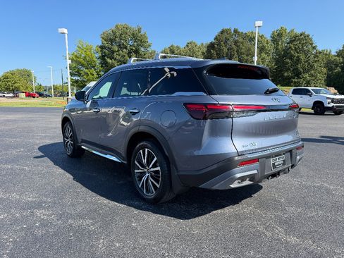 Used 2023 INFINITI QX60 Sensory w/ Vision Package AWD/4WD image 5