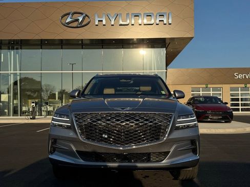 Used 2024 Genesis GV80 3.5T image 2