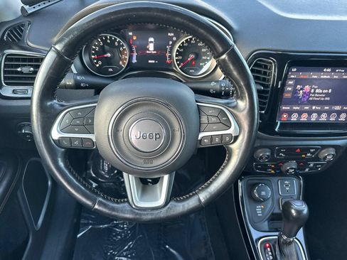 Used 2021 Jeep Compass Limited AWD/4WD image 15