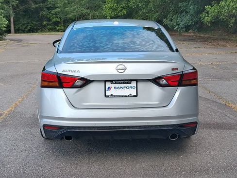 Used 2024 Nissan Altima 2.5 SR FWD image 4