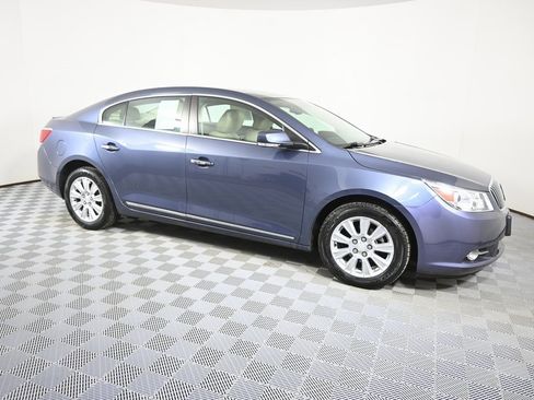 Used 2013 Buick LaCrosse Leather w/ Driver Confidence Package image 8