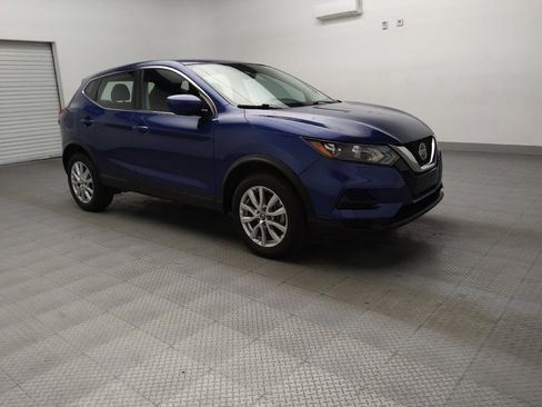 Used 2021 Nissan Rogue Sport S image 13