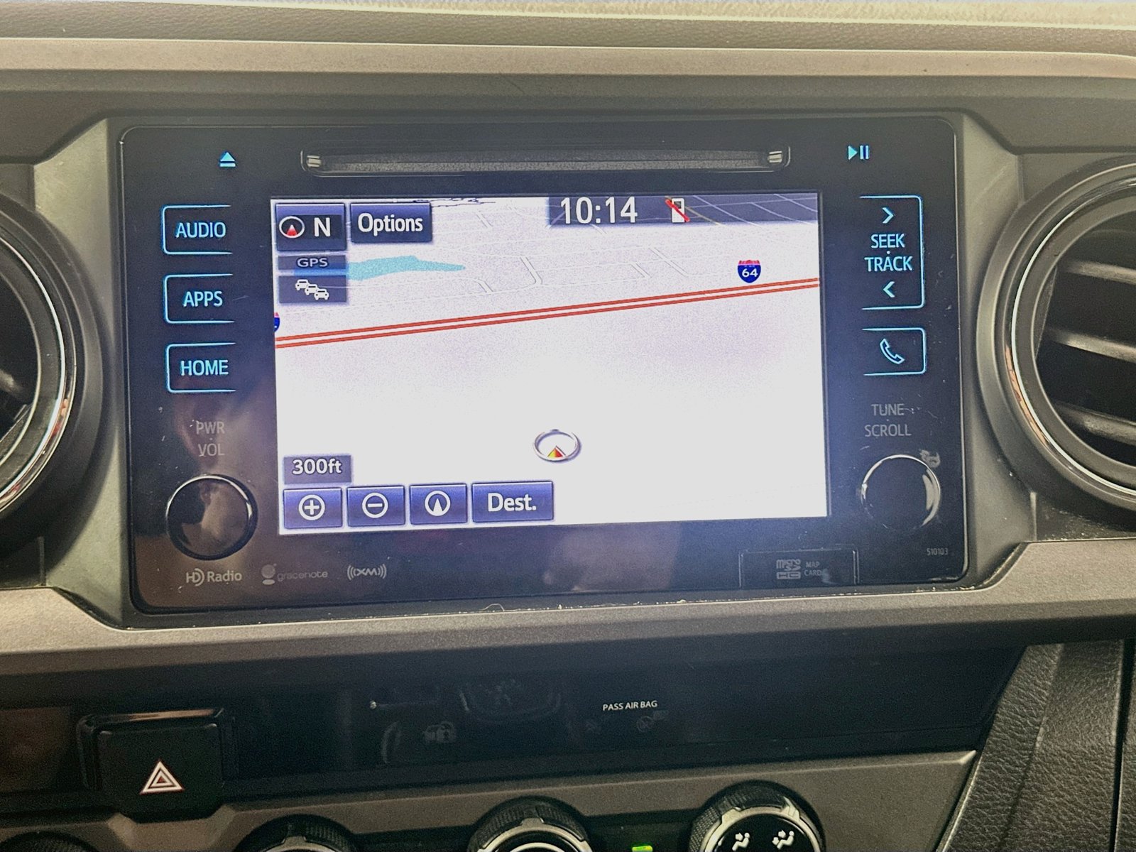 Used 2018 Toyota Tacoma TRD Sport AWD/4WD image 13